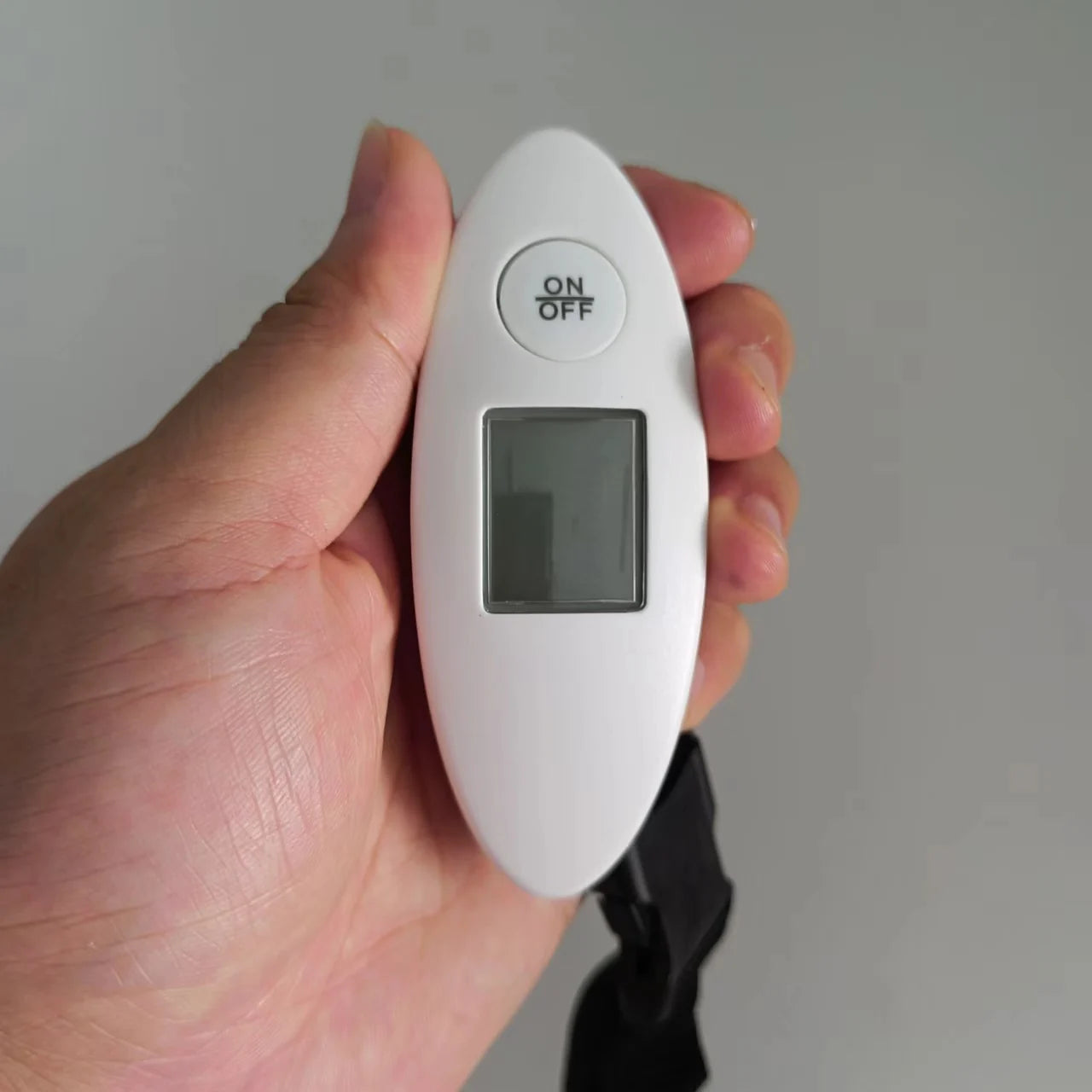 Digital Luggage Scale – Never Pay Overweight Fees Again"