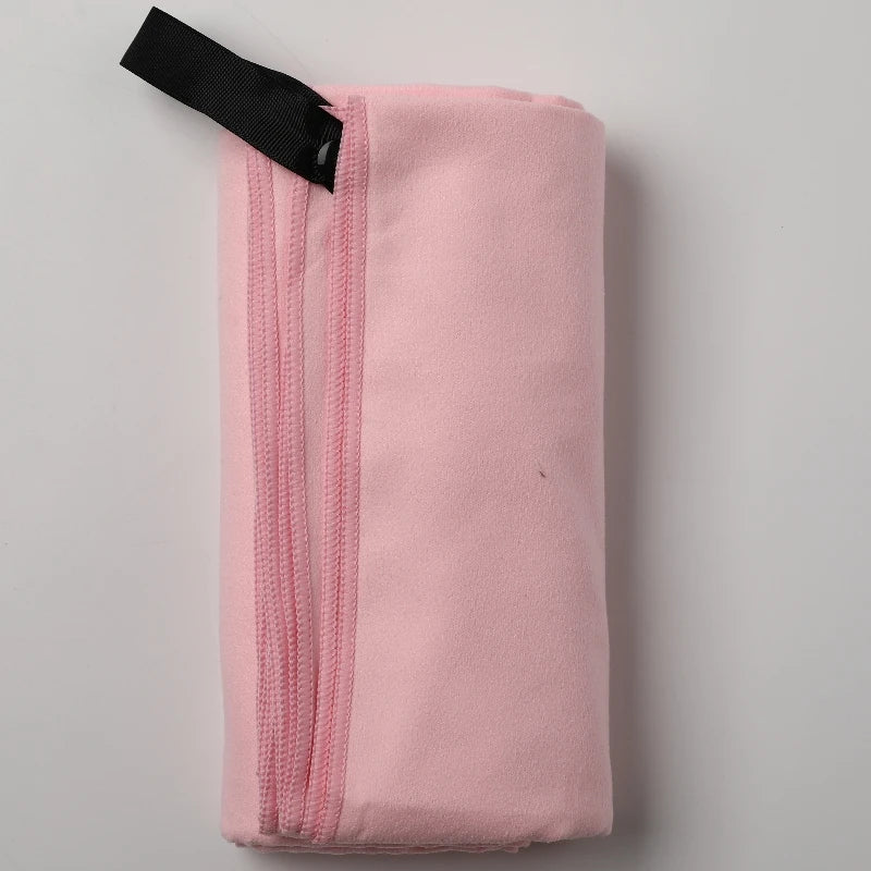 Quick-Dry Microfiber Travel Towel – Lightweight & Compact